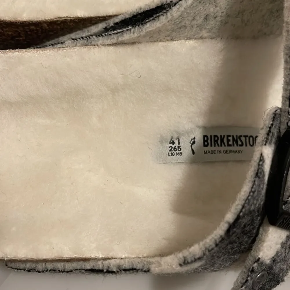 New Birkenstock Fleece Lining Gingham Sandals - Picture 4 of 6